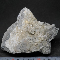菱沸石・Chabazite