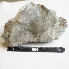 含銅硫化鉄鉱・Cupriferous iron sul[黄銅鉱、斑銅鉱を含む]