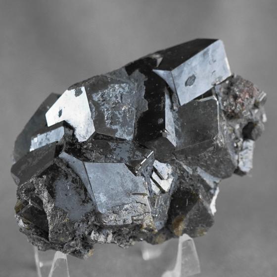 Komurominerals.com ＞ 日本産鉱物・JAPAN ＞ SOLD参考商品 ＞ 灰鉄ざくろ石・Andradite