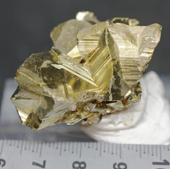 黄銅鉱・Chalcopyrite