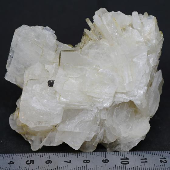 d΁EBarite