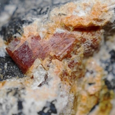 南部石・Nambulite 「自形結晶」