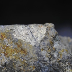 含銅硫化鉄鉱･Cupriferous Iron Sulphide Ore ［黄銅鉱リッチなもの］