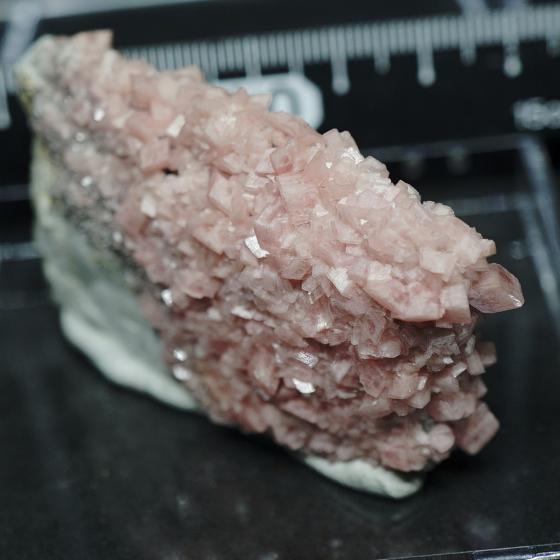 H}KzERhodochrosite