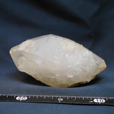 鋭錐石と水晶・Anatase＆Quartz