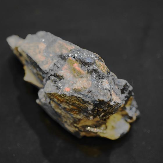 Komurominerals.com ＞ 日本産鉱物・JAPAN ＞ SOLD参考商品 ＞ 輝安鉱・Stibnite