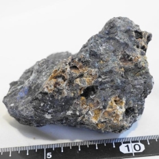 硫酸鉛鉱を伴う方鉛鉱・Galena with Anglesite