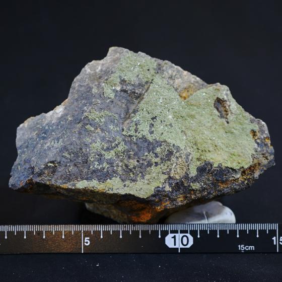 緑鉛鉱 (pyromorphite)-