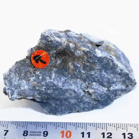 Komurominerals.com ＞ 日本産鉱物・JAPAN ＞ SOLD参考商品 ＞ 濃紅銀鉱、淡紅銀鉱・Pyragyrite&Proustite